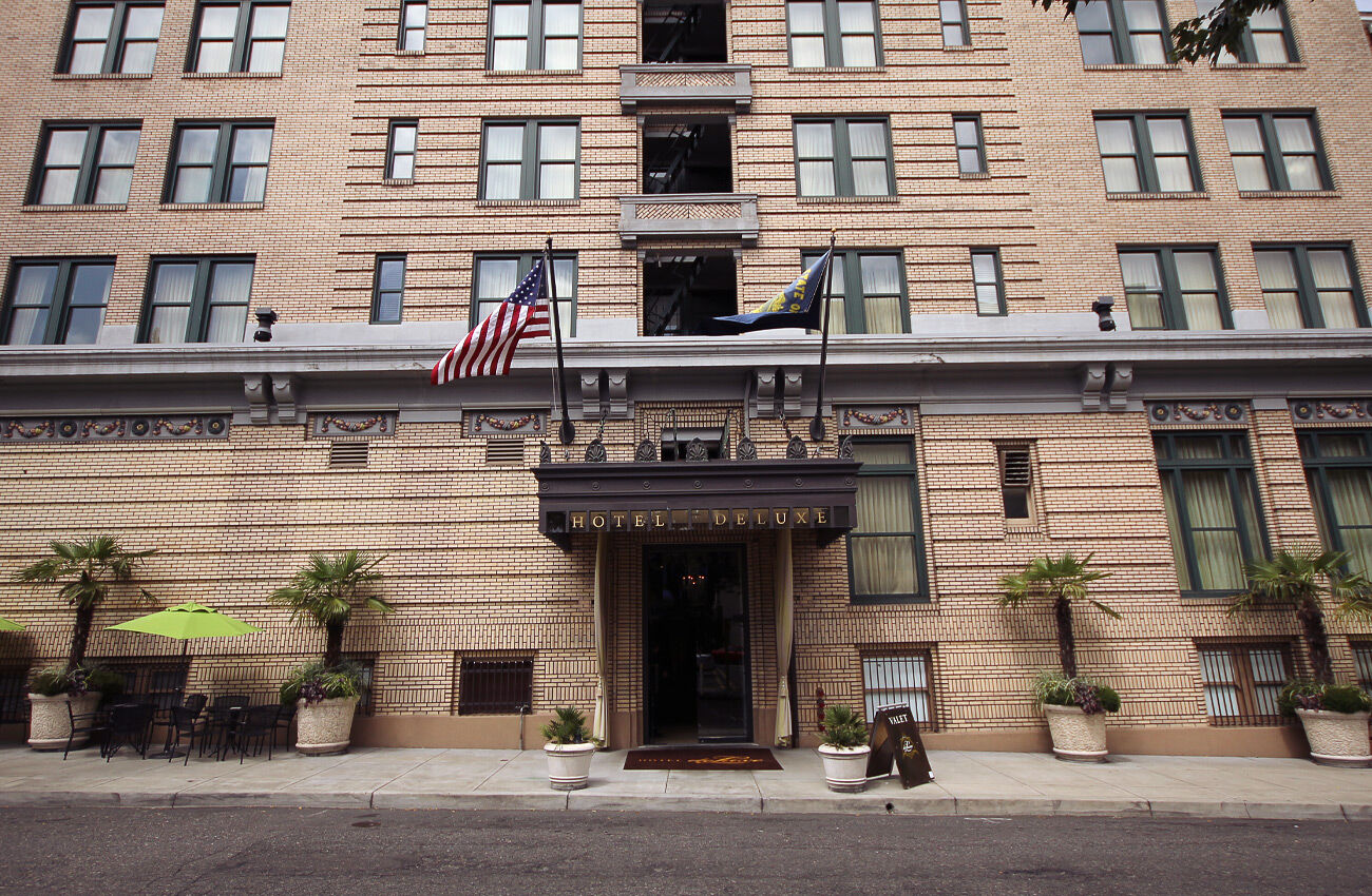 Hotel Deluxe Portland Esterno foto
